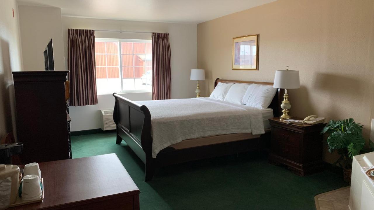 Fairbridge Inn&suites - Miles Miles City