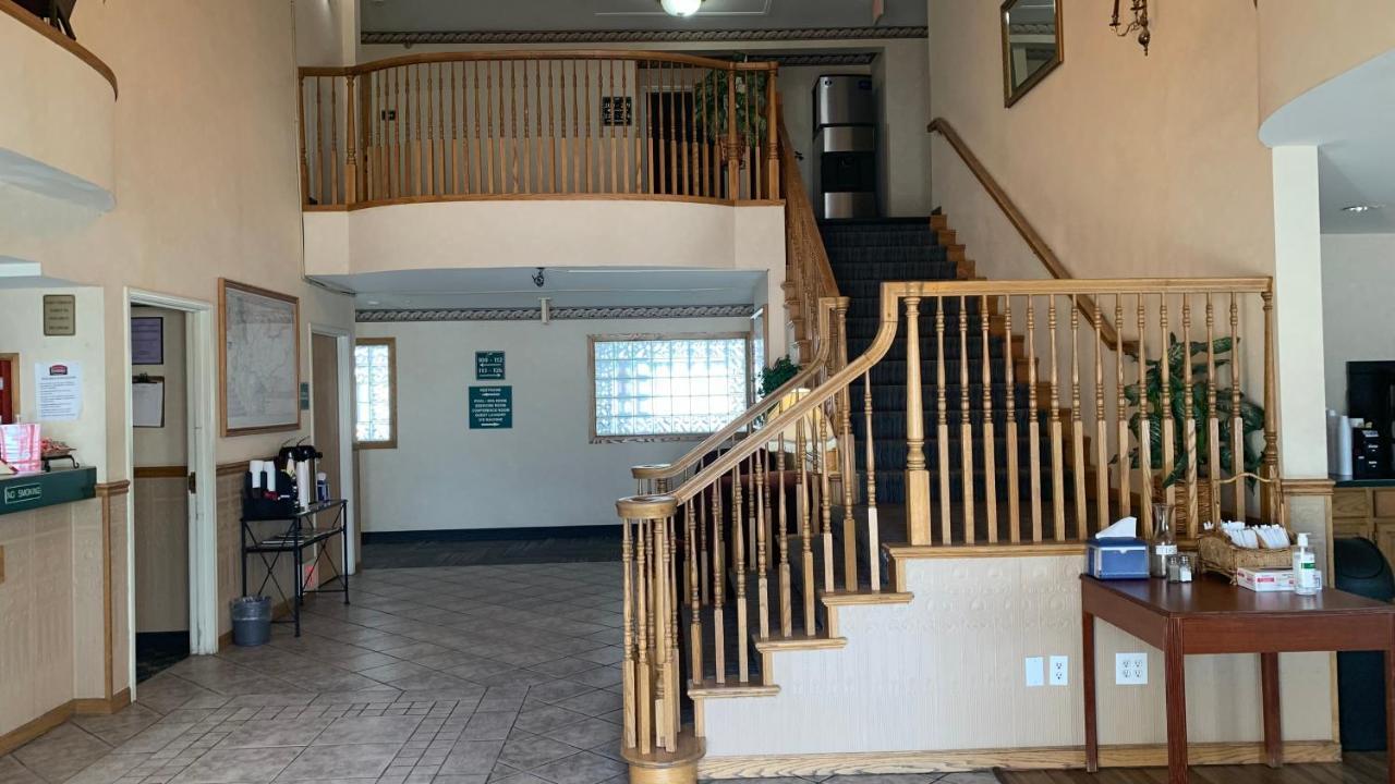 Hotel Fairbridge Inn&suites - Miles 2*