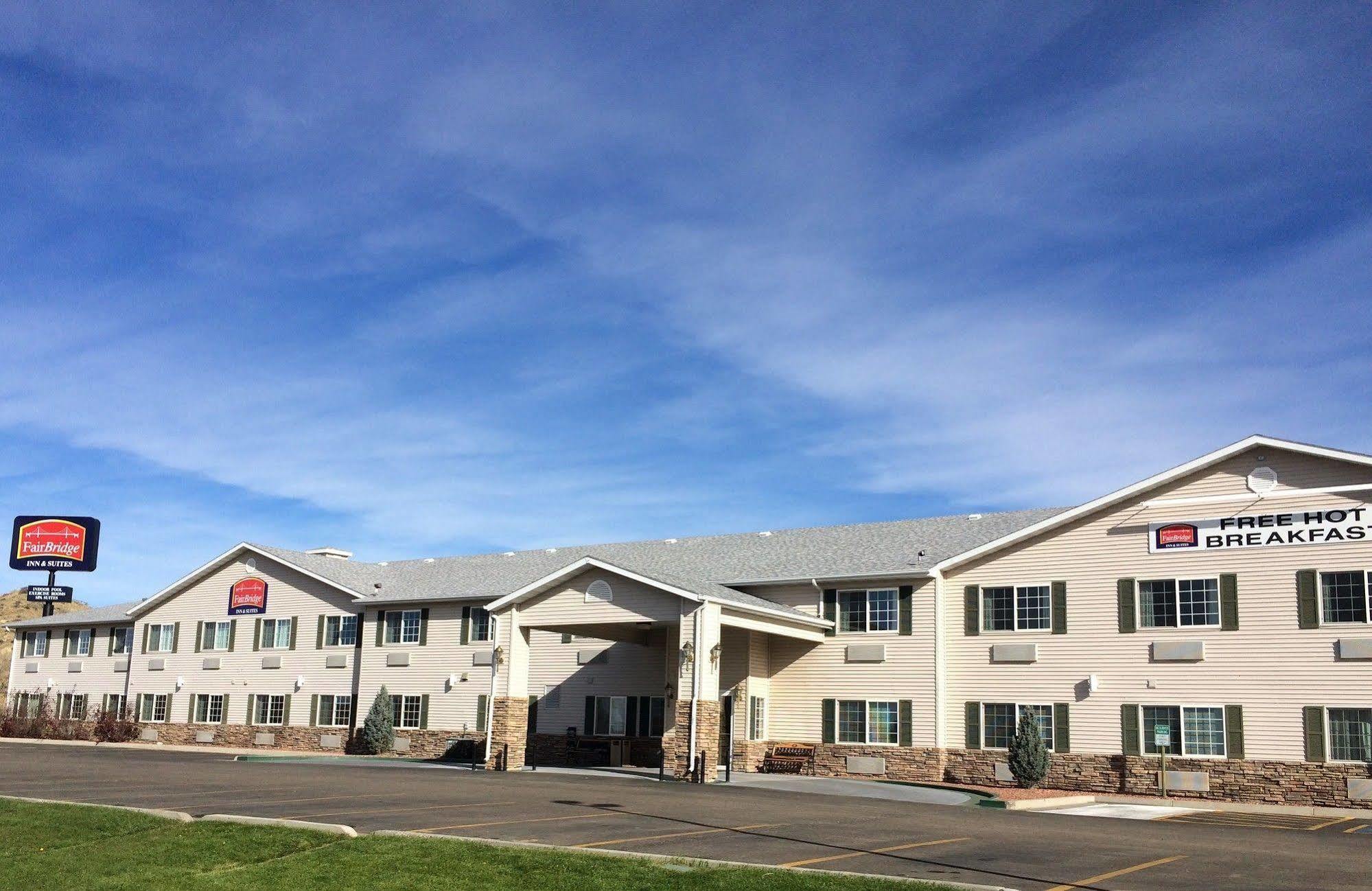 Fairbridge Inn&suites - Miles Hotel Miles City