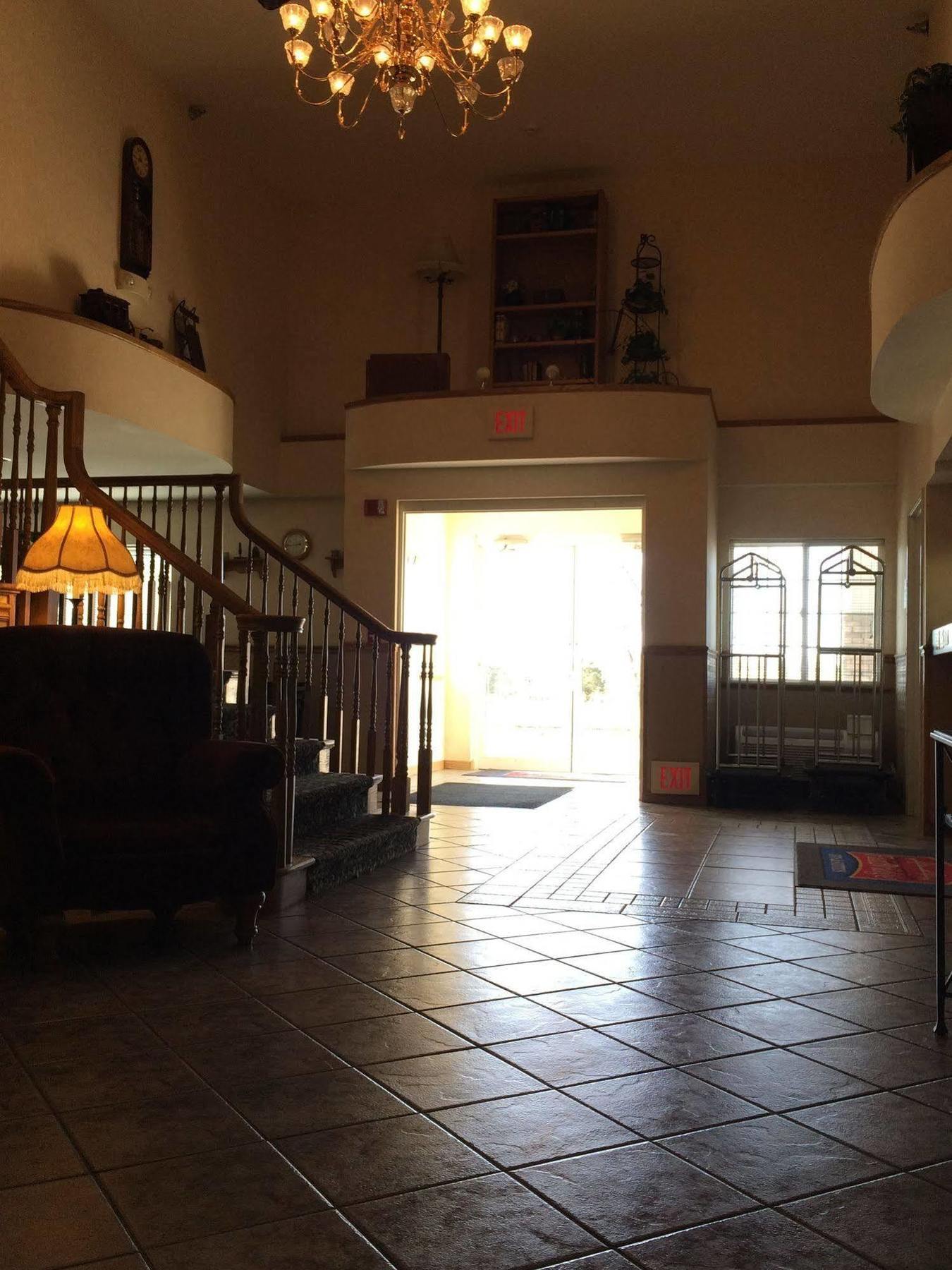 Fairbridge Inn&suites - Miles 2* Miles City
