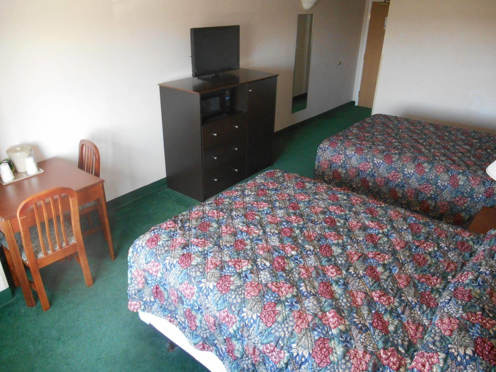 Fairbridge Inn&suites - Miles Hotel 2*