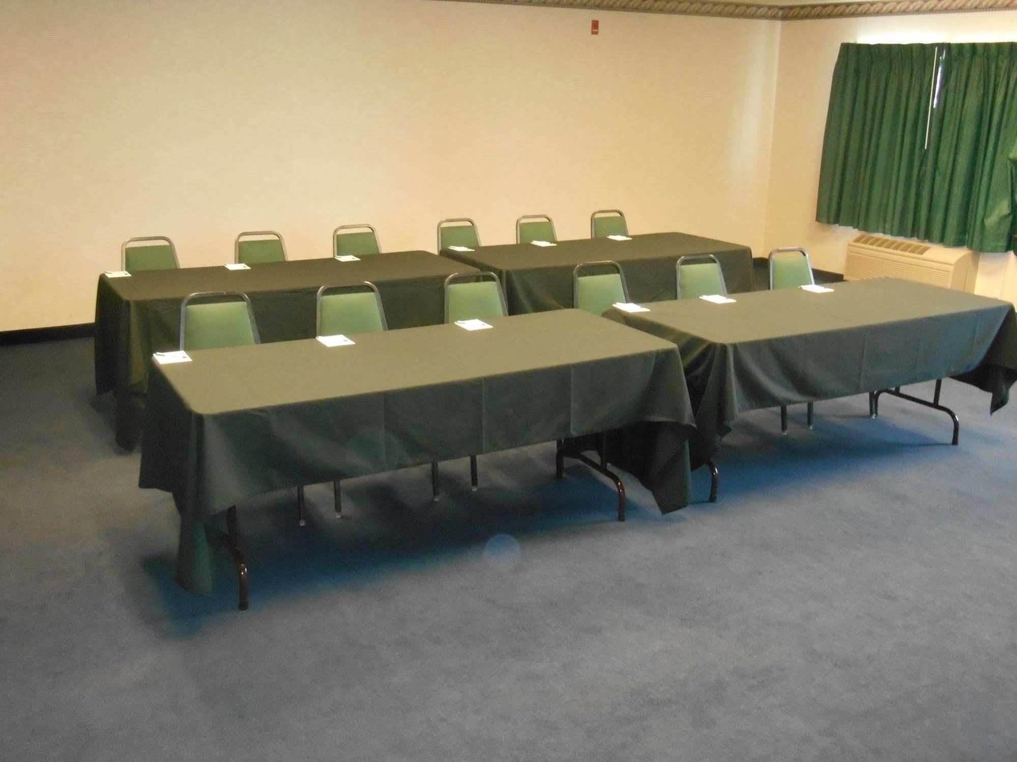 Fairbridge Inn&suites - Miles Hotel Miles City